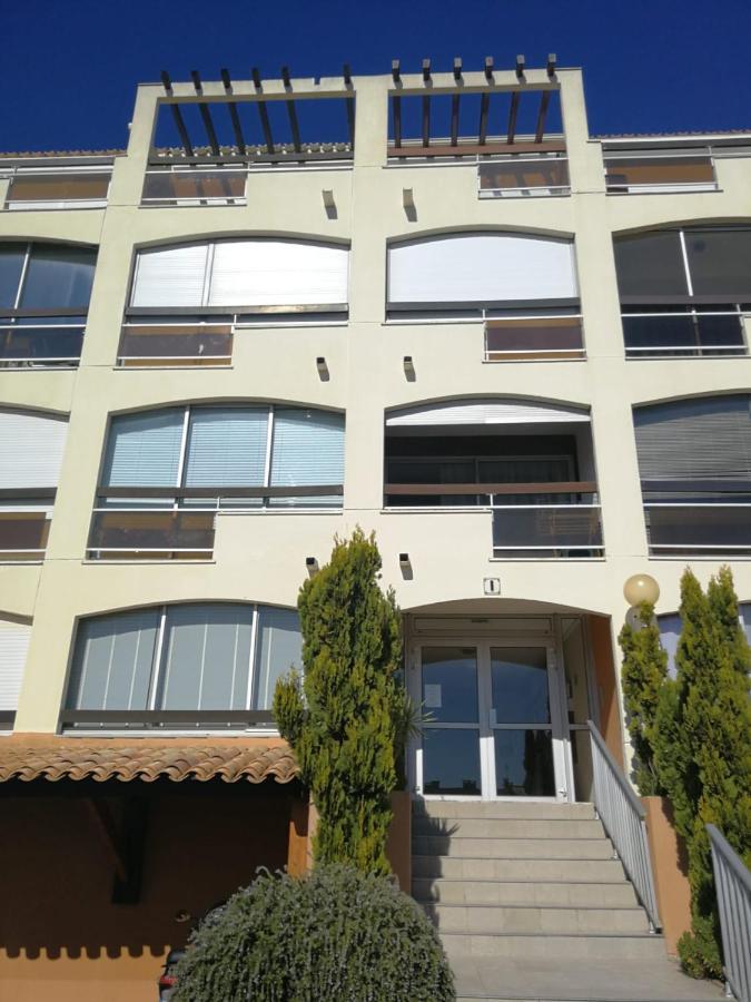 La Desirade Avec Parking- Port - Wifi Couchage En 160 Neuf Apartment Agde Exterior photo